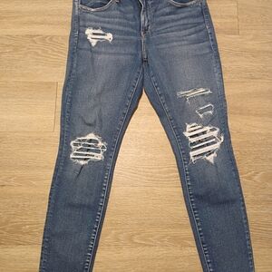 American Eagle Next Level Stretch Distressed Size 12 short Jegging